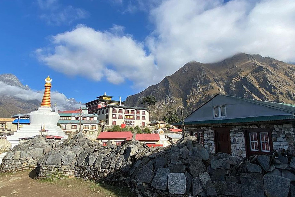 Deboche Village Everest